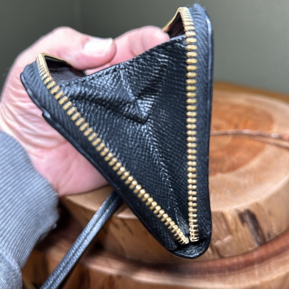 COACH Crossgrain Leather Zip Around Small Wallet/Wristlet - Picture 12 of 12